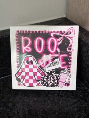 Pink Halloween 'Boo Jee' Decorative Sign with Ghost & Pumpkin